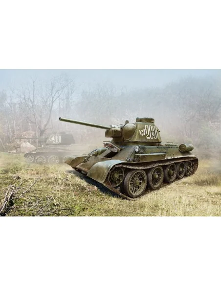 T-34/76 late 1943 production WWII Soviet Medium Tank, 1/35 - ICM 35366