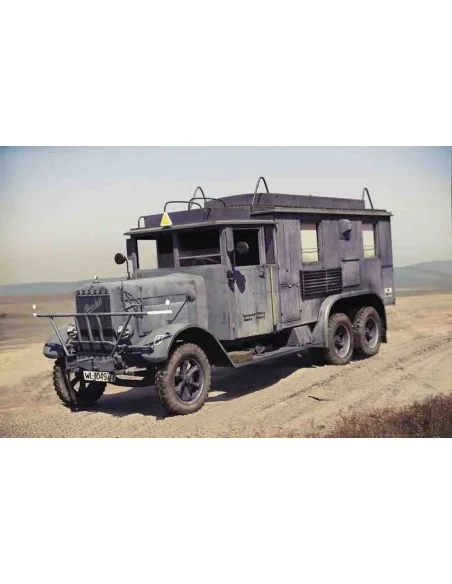 Henschel 33 D1 Kfz. 72, 1/35 - ICM 35467