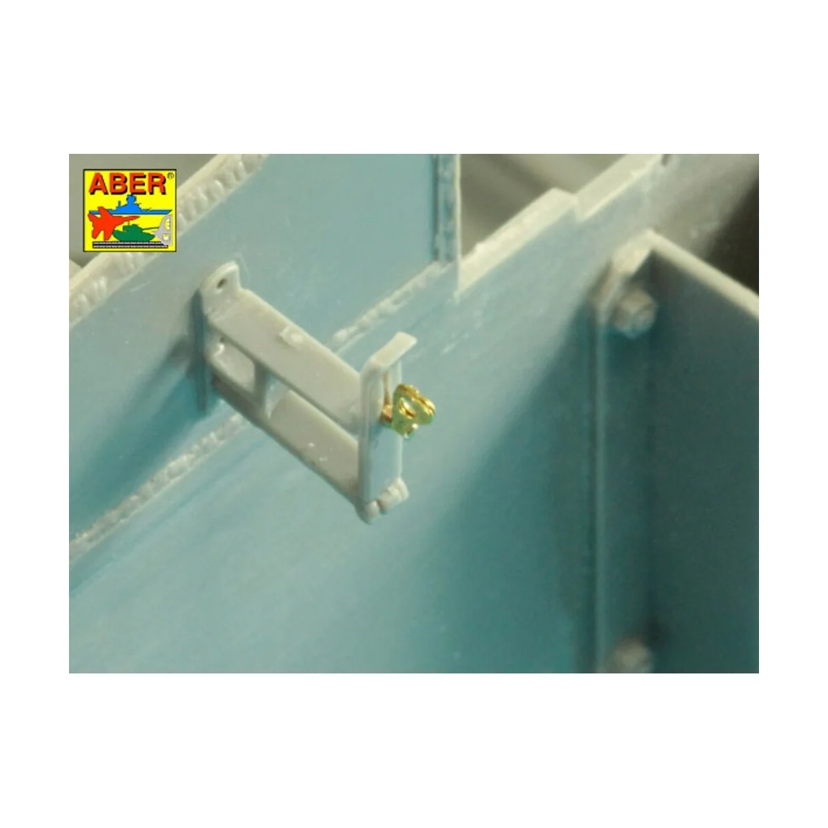 One wing nuts for German vehicles PE nuts with turned bolt x 26 pcs...