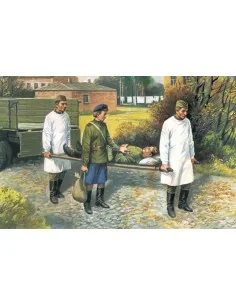 [NO_DESC] Sowjetische Sanitäter 1943-45, 1/35 - ICM 35551