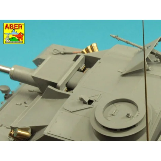 Turned imitation of Hexagonal bolts & nuts 1, 6 x 4, 0 mm x 15 pcs....