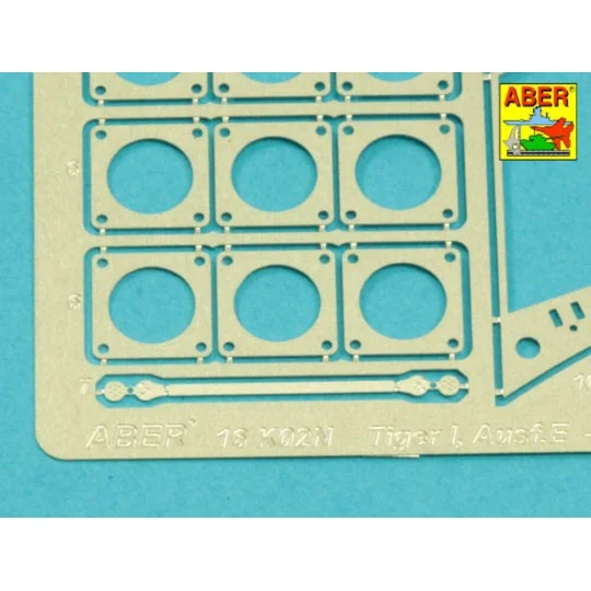Tiger I,E Tunezyjski z 501 Abt.- Zasobnik wierzowy - Aber Models 16140