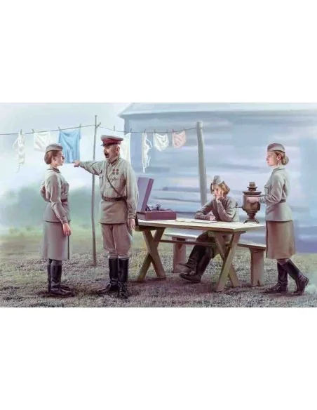 Soviet Military Servicewomen 1939-1942, 1/35 - ICM 35621