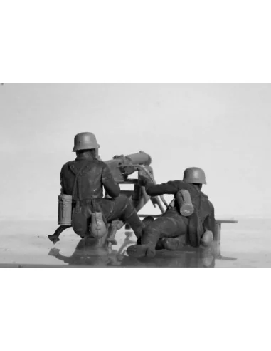 WWII German MG08 MG Team (2 figures), 1/35 - ICM 35645