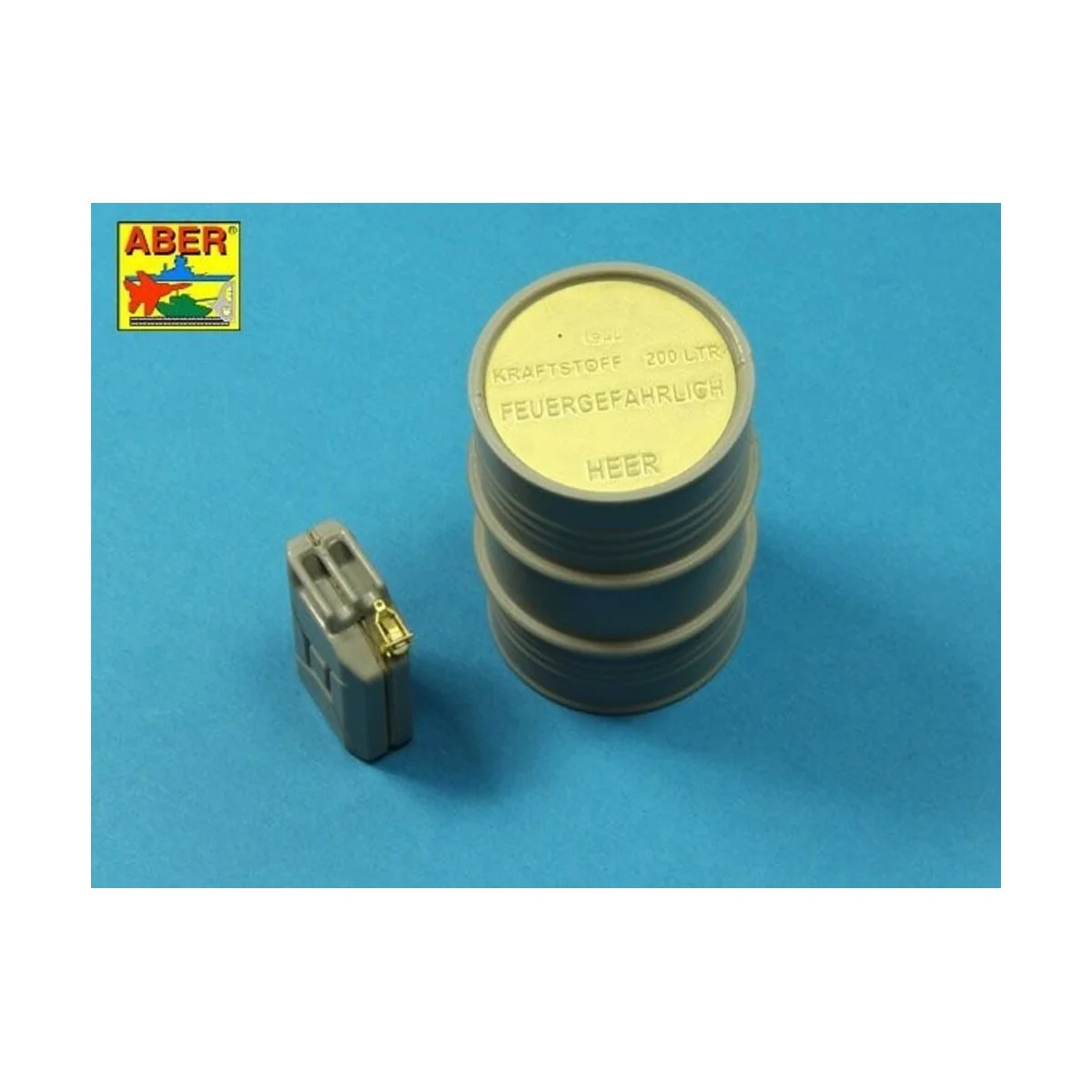 German 200L Jerry Can closings & 200L fuel drum covers (choice A), ...