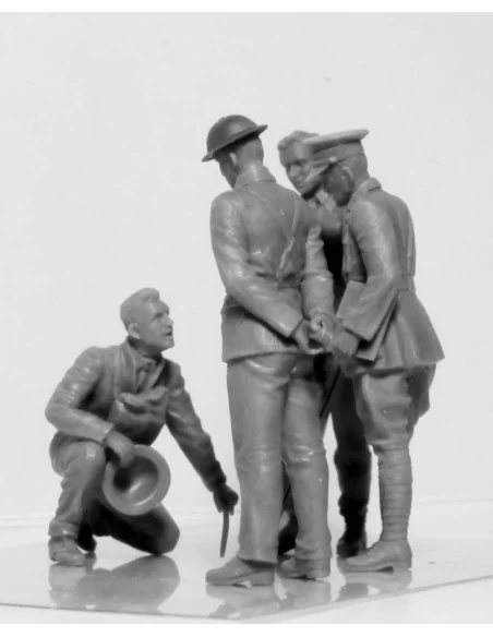 WWI British Tank Crew (4 figures), 1/35 - ICM 35708
