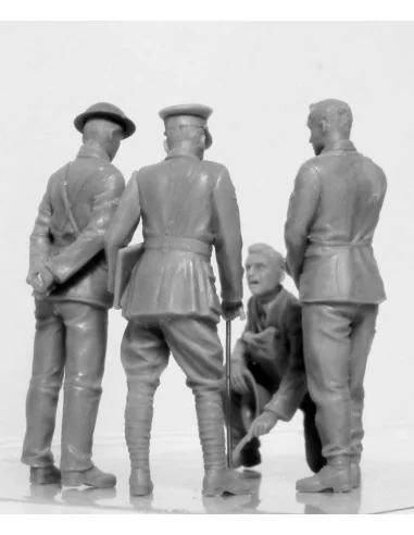 WWI British Tank Crew (4 figures), 1/35 - ICM 35708