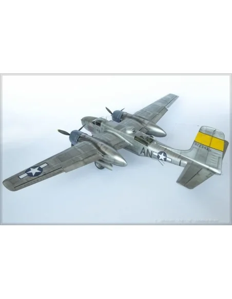 [NO_DESC] A-26B-15 Invader, WWII American Bomber, 1/48 - ICM 48282