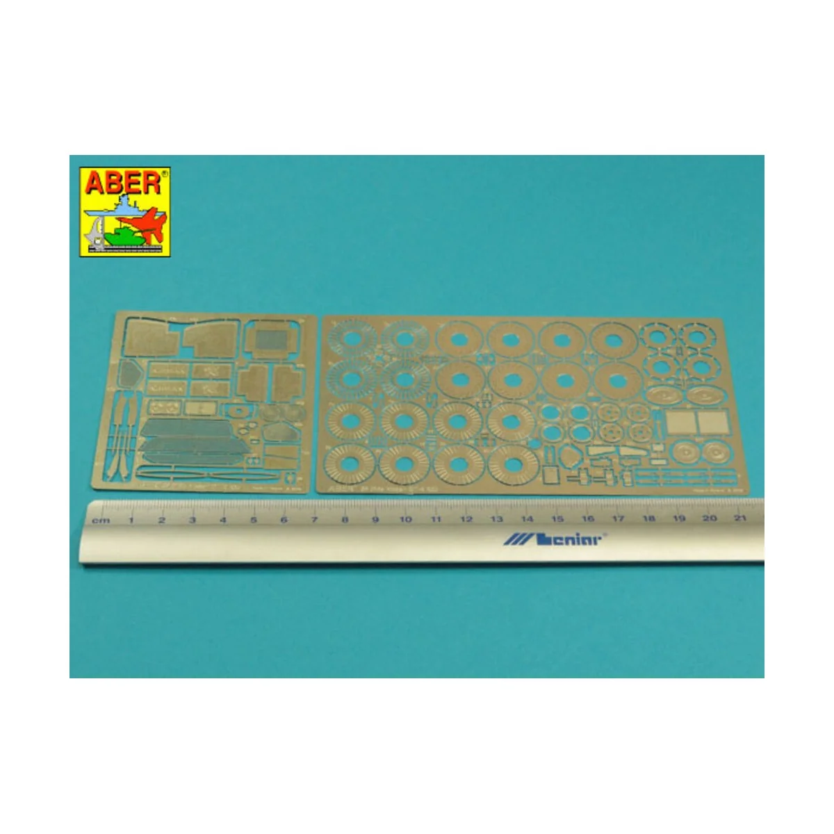 Nissan GT-R R35 - Aber Models 24014