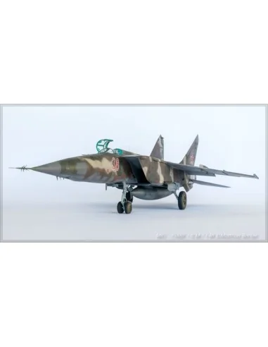 MiG-25 RBF, Soviet Reconnaissance Plane, 1/48 - ICM 48904