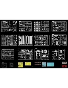 Panther Ausf.G with full interior & cut away parts, 1/35 - Rye Fiel... 2