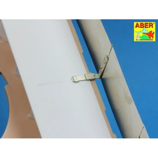 Side skirts for Panther A/D - Aber Models 25019