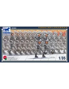 PLA Paratroops Soldier on National Day, 1/35 - Bronco Models CB35063