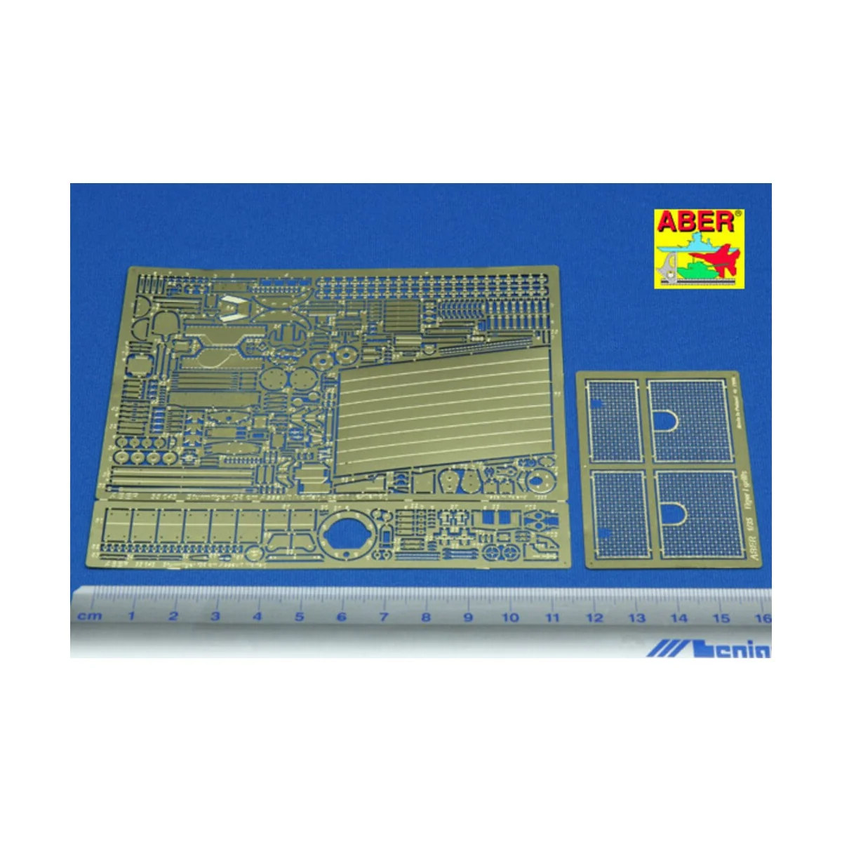 Sturmtiger (part 1-exterior), 1/35 - Aber Models 35043