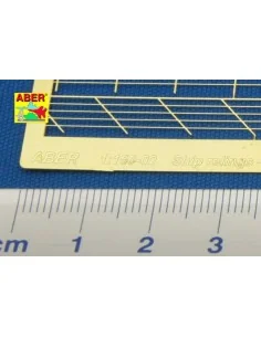 Ships railing -five horizontal bars, 1/150 - Aber Models RE-150-02