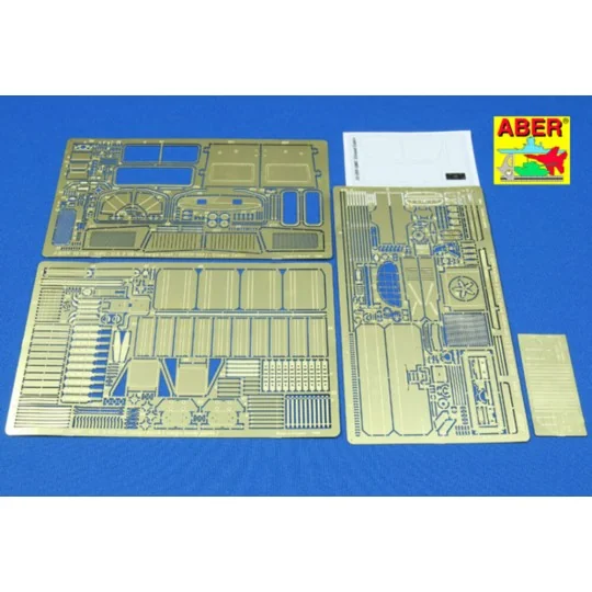 GMC (CCKW 353) - with Closed Cabin, 1/35 - Aber Models 35059