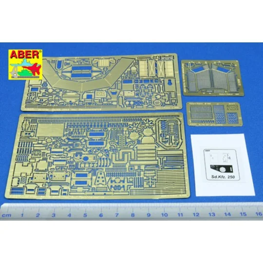 Sd.Kfz.250/8 Neu 2cm Recon - Aber Models 35075