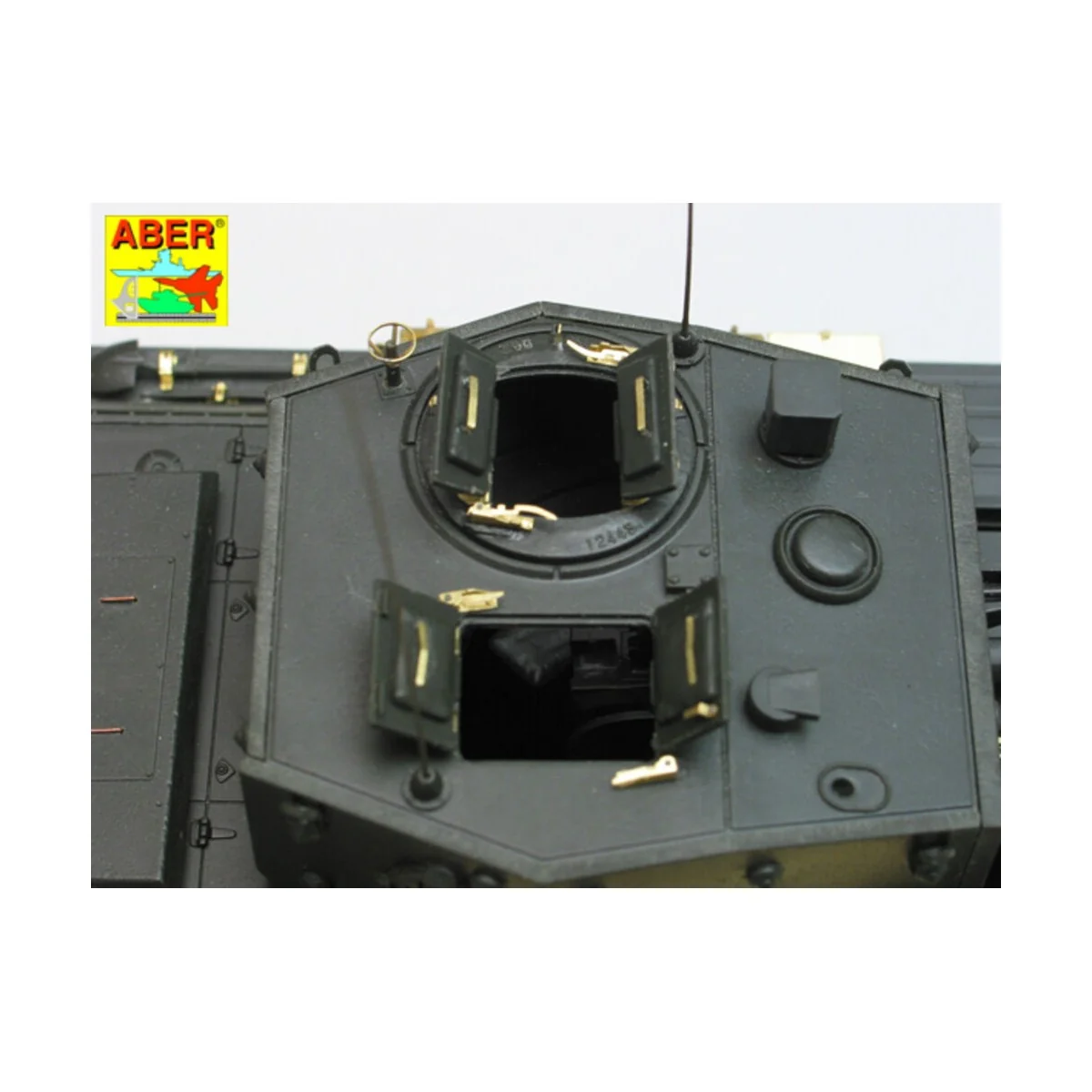 Centaur C.S.Mk.iV, 1/35 - Aber Models 35092 Centaur C.S.Mk.iV, 1/35 - Aber Models 35092