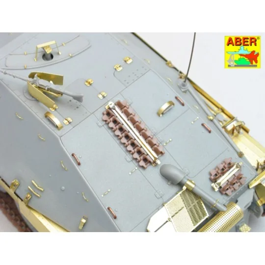 Sd.Kfz. 138/2 ''Hetzer''-early, middle version, 1/35 - Aber Models ... Sd.Kfz. 138/2 ''Hetzer''-early, middle version, 1/35 - Aber Models ...