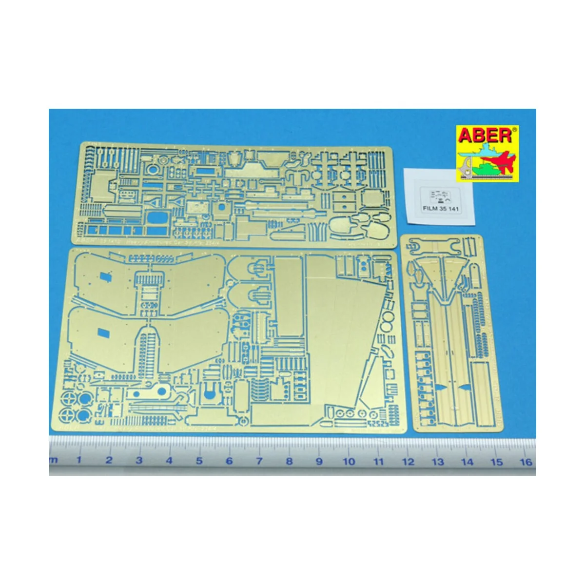 Heavy Armoured Car with 7, 5cm PaK40 gun Sd.Kfz. 234/4, 1/35 - Aber...