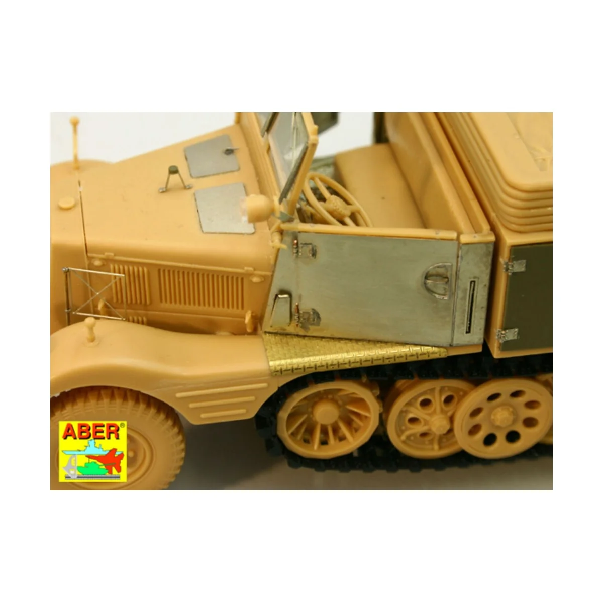 German Nebelkraftwagen Sd.Kfz11/4 vol.1-basic set, 1/35 - Aber Mode...