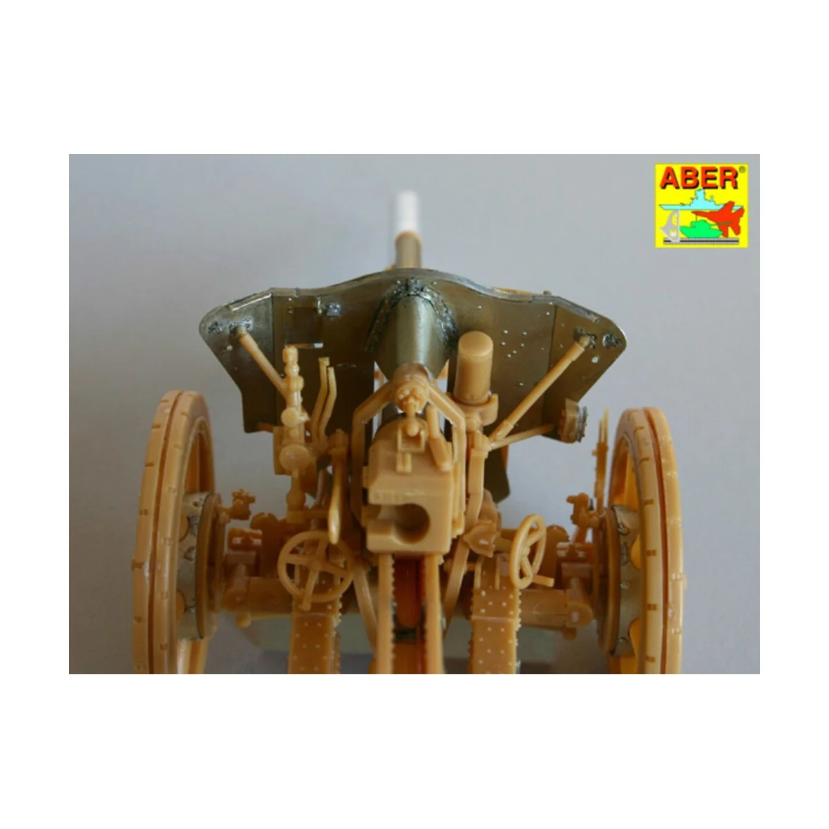 German 105 mm howitzer LeFH 18, 1/35 - Aber Models 35154