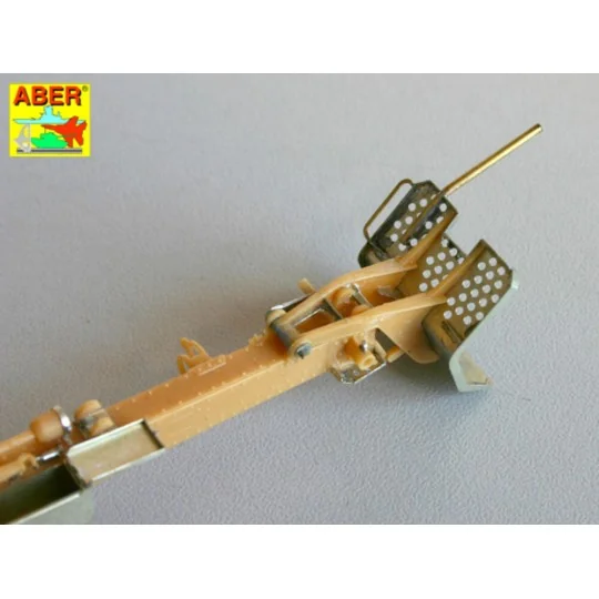 German 105 mm howitzer LeFH 18, 1/35 - Aber Models 35154