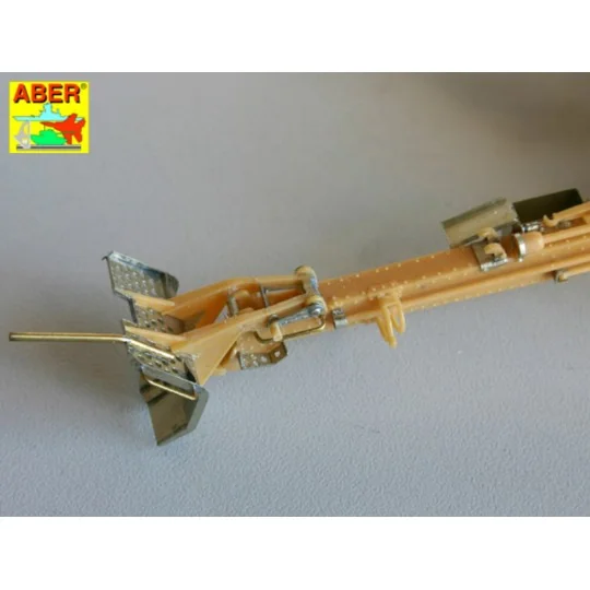 German 105 mm howitzer LeFH 18 - Aber Models 35154