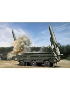 Russian 9K79 Tochka (SS-21 Scarab) IRBM, 1/72 - Hobby Boss 82935