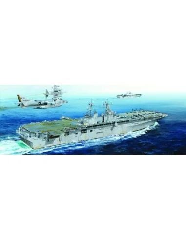 USS Boxer LHD-4, 1/700 - Hobby Boss 83405