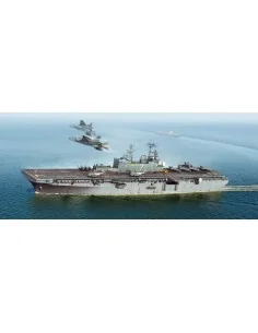 USS Iwo Jima LHD-7, 1/700 - Hobby Boss 83408