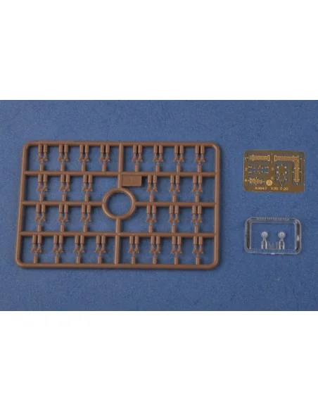 Soviet T-20 Armored Tractor Komsomolets 1940, 1/35 - Hobby Boss 83848