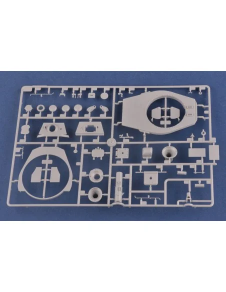 [NO_DESC] Pz.Kpfw.VI Sd.Kfz.181 Tiger II(Henschel, 1/35 - Hobby Bos...