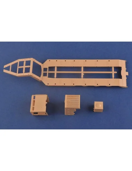 M911 C-HET w/m747 Heavy Equipment Semi- Trailer, 1/35 - Hobby Boss ...