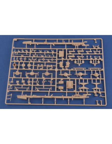 M911 C-HET w/m747 Heavy Equipment Semi- Trailer, 1/35 - Hobby Boss ...