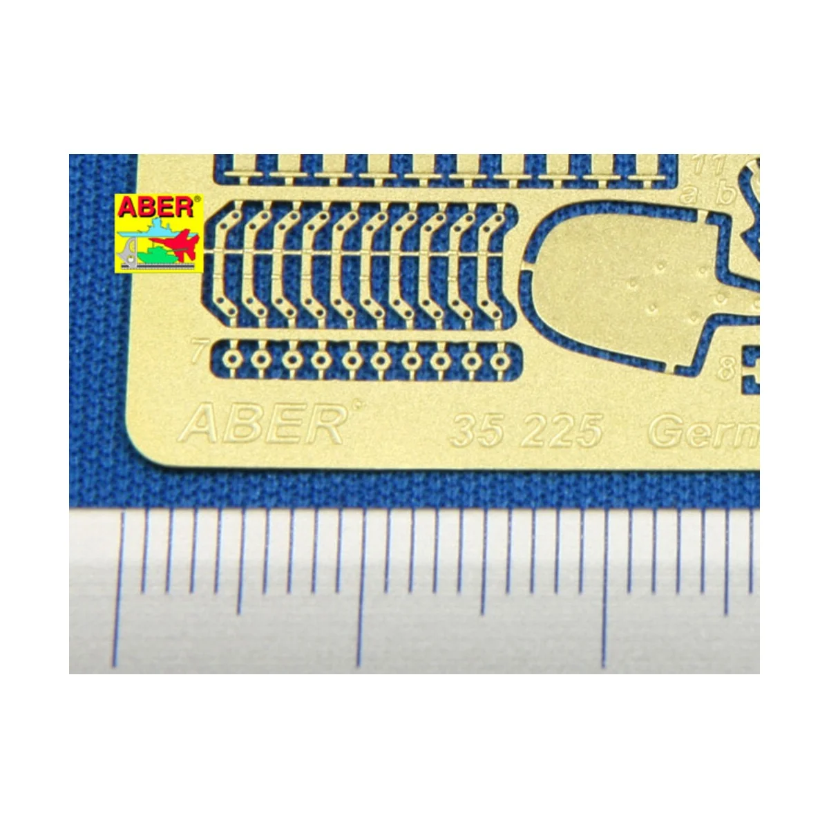 German E100 Super Heavy Tank - Aber Models 35225