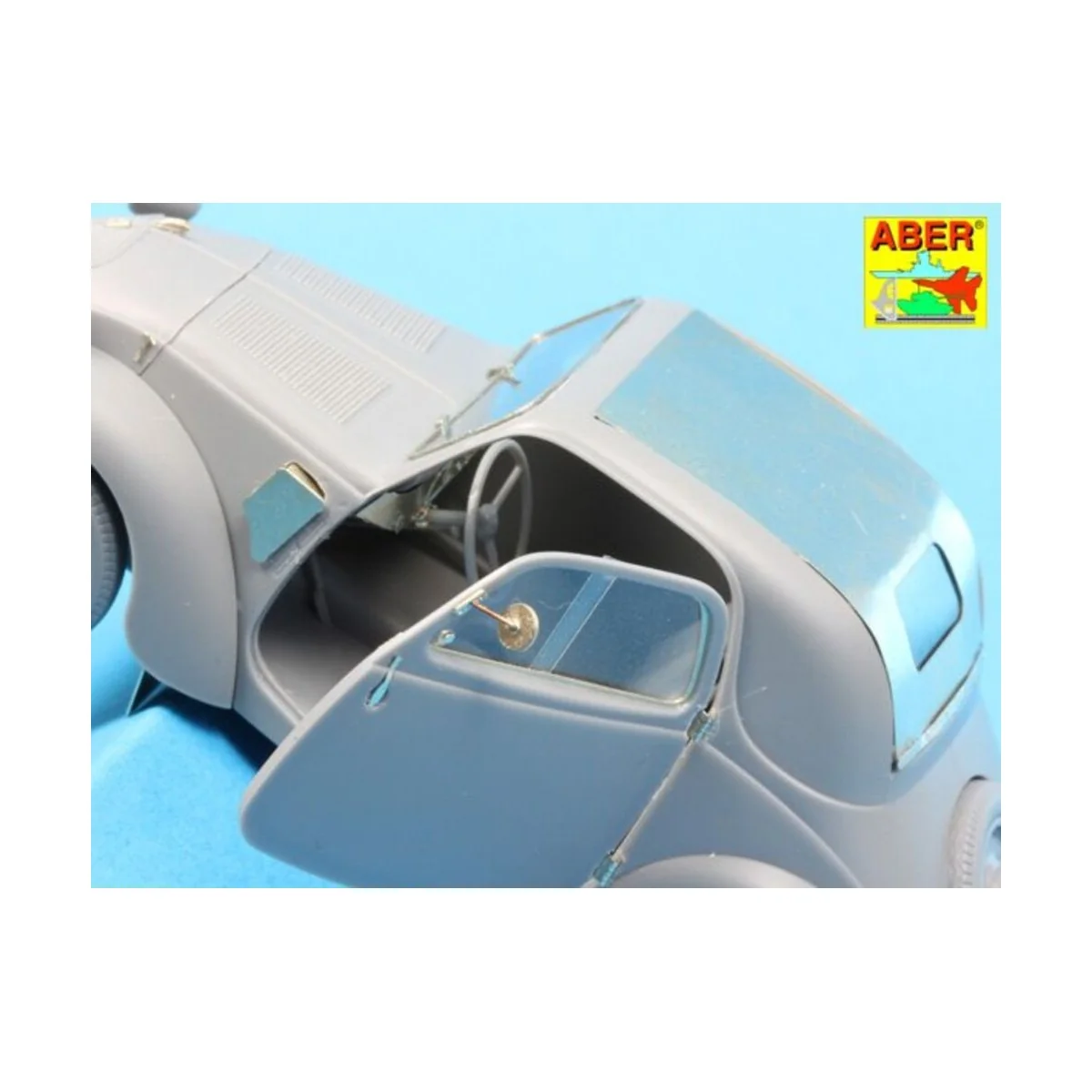 Simca 5, 1/35 - Aber Models 35257 Simca 5, 1/35 - Aber Models 35257