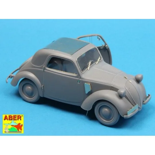 Simca 5, 1/35 - Aber Models 35257 Simca 5, 1/35 - Aber Models 35257