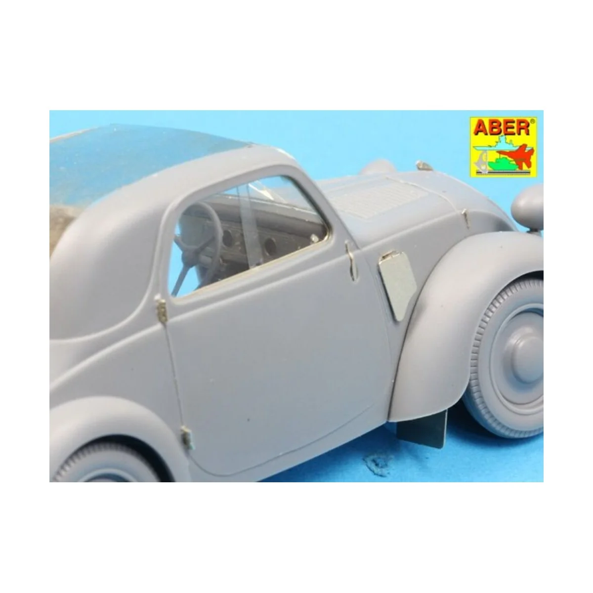 Simca 5, 1/35 - Aber Models 35257 Simca 5, 1/35 - Aber Models 35257