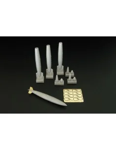 US 300gal Fuel tanks, 1/72 - Brengun BRL72161 2