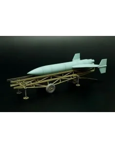 Feuerlilie F-55 Flakrakete w/dolly, 1/48 - Brengun BRS48017