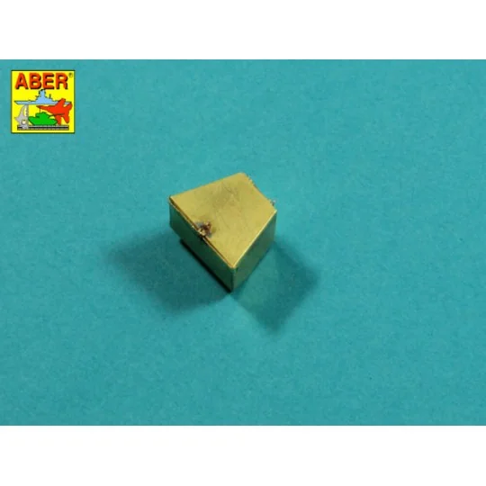 Right stowage bins for SdKfz 250, 252, 253, 1/35 - Aber Models 35 A085