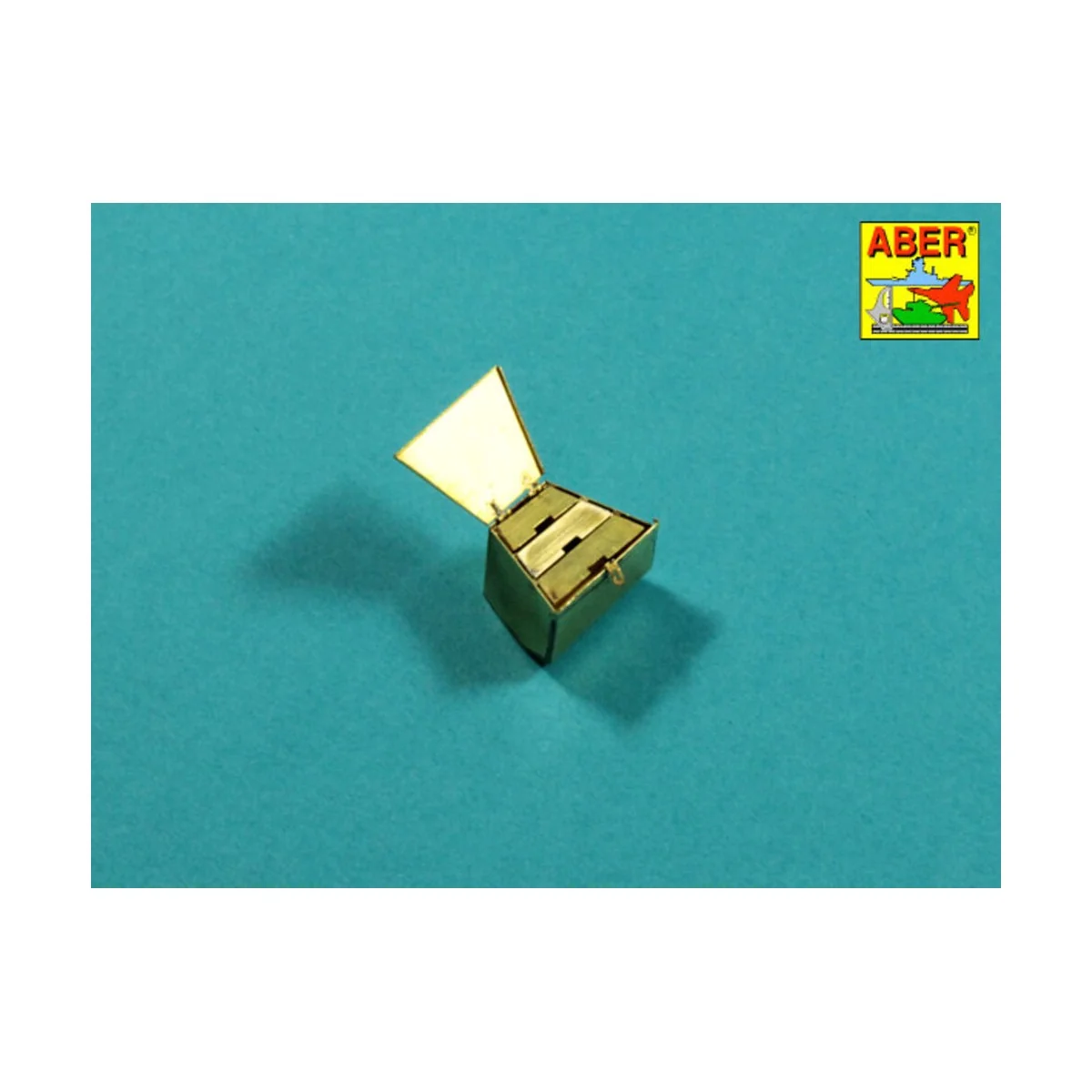 Right stowage bins for SdKfz 250, 252, 253, 1/35 - Aber Models 35 A085