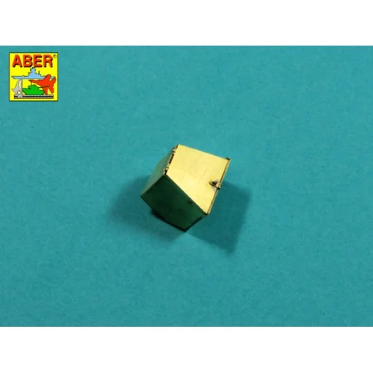 Right stowage bins for SdKfz 250, 252, 253, 1/35 - Aber Models 35 A085