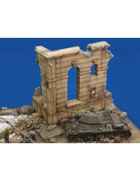 Russia monument ruin, 1/35 - Royal Model RM003