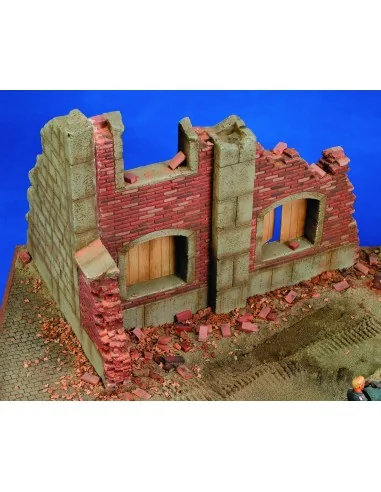 [NO_DESC] Barn ruin, 1/35 - Royal Model RM010