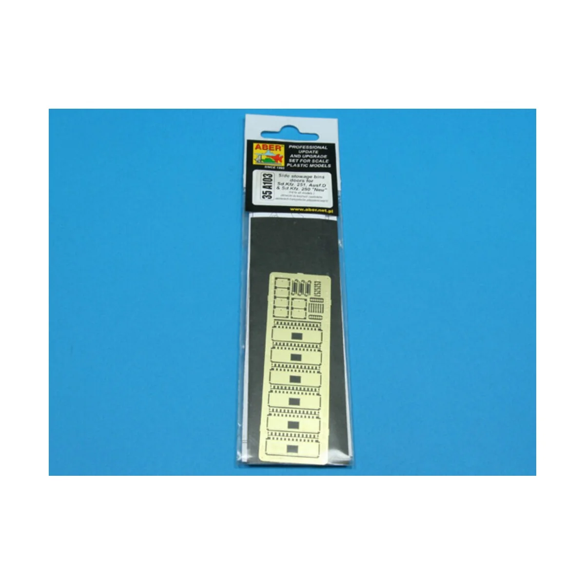 Side stowage bins doors for Sd.Kfz. 251. Ausf D & Sd.Kfz. 251, 1/35...