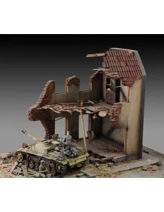 Internal house ruin, 1/35 - Royal Model RM014