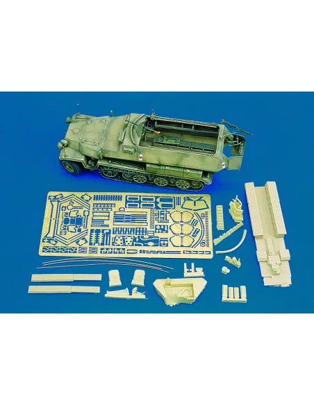 Sd. Kfz. 251 C, 1/35 - Royal Model RM051