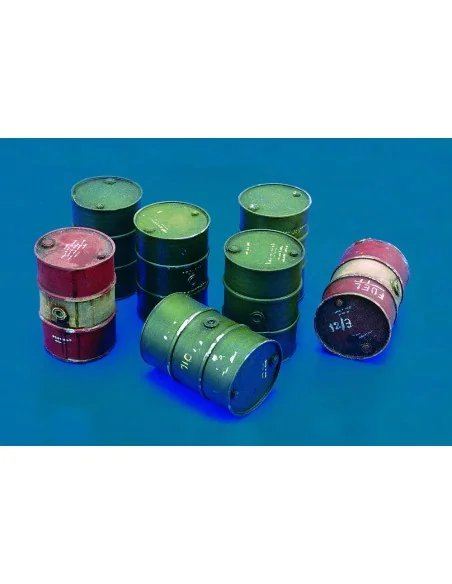 Fuel barrels, 1/35 - Royal Model RM061
